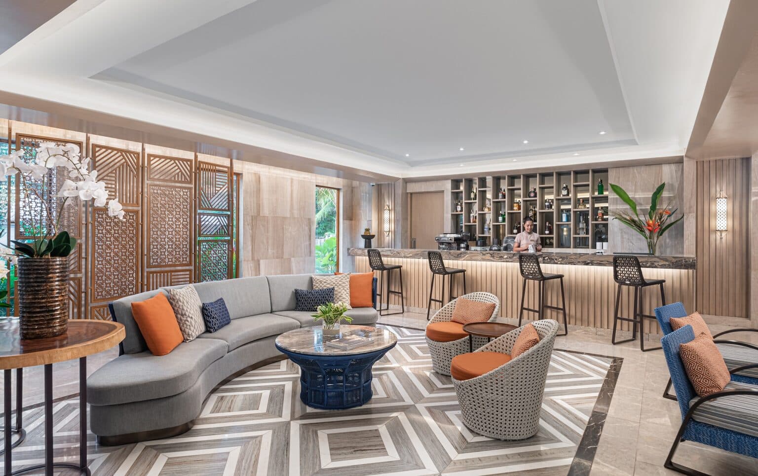 LOBBY BAR